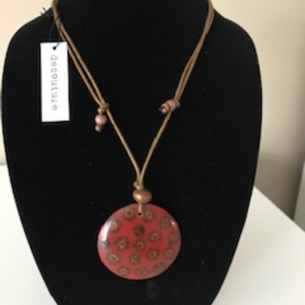 BRAND NEW - Tags On - Necklace